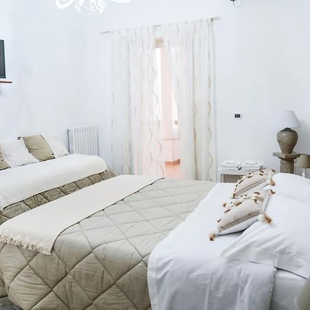 Il Mari Bed & Breakfast Таранто Екстериор снимка