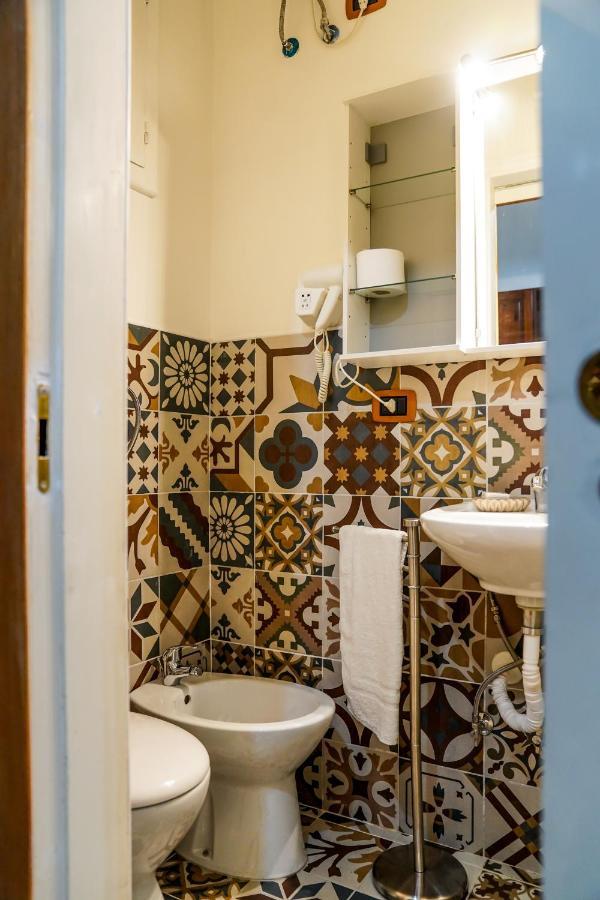 Il Mari Bed & Breakfast Таранто Екстериор снимка