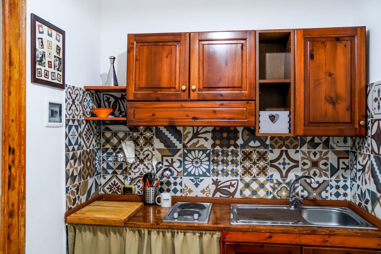 Il Mari Bed & Breakfast Таранто Екстериор снимка