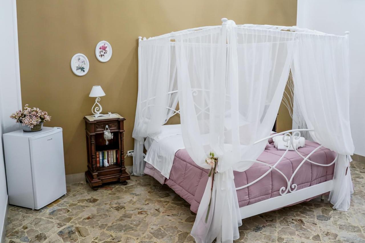 Il Mari Bed & Breakfast Таранто Екстериор снимка